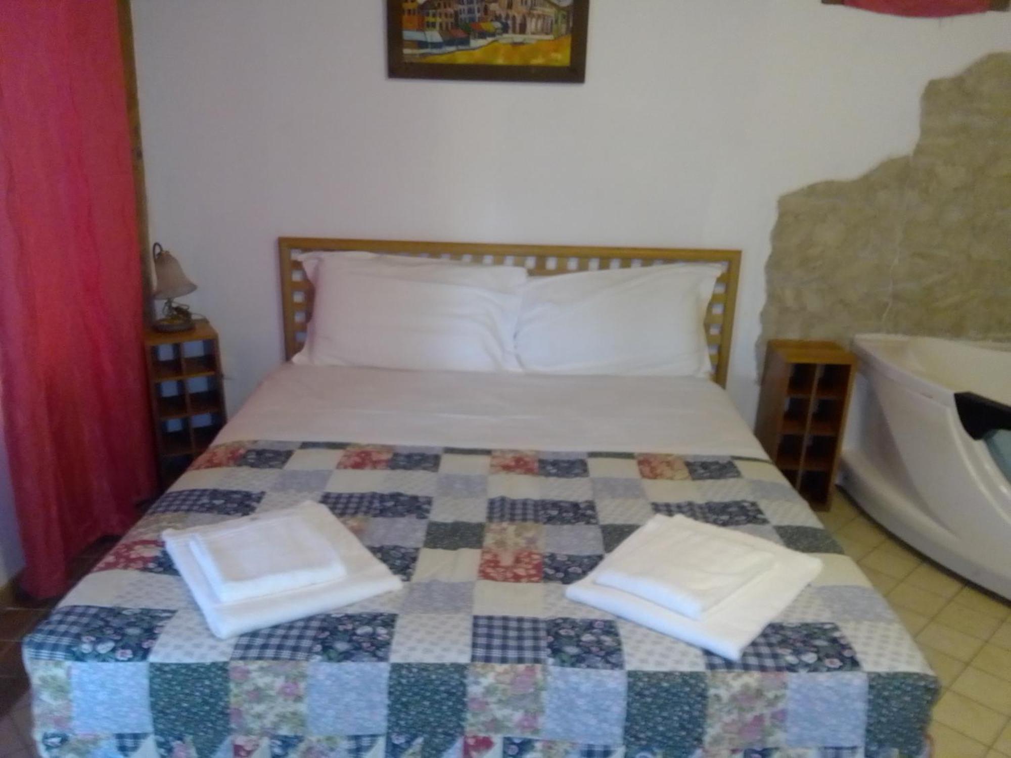 Ecogarden Camping With Rooms Chirignago-Zelarino Exterior photo